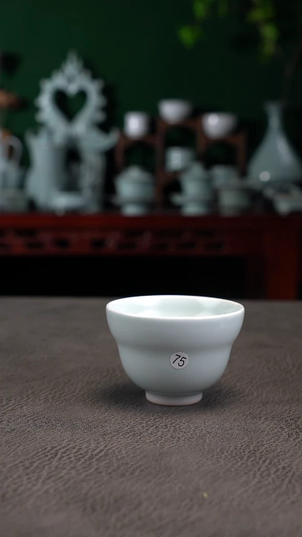 75号月白葫芦杯精品无纹~帆