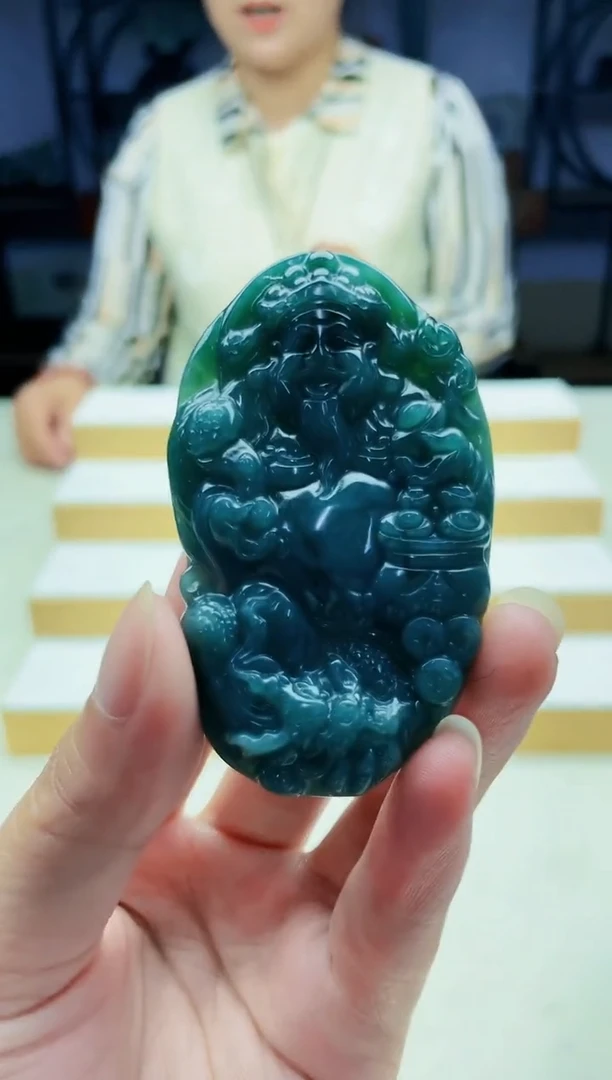 颈饰未镶嵌翡翠09170055