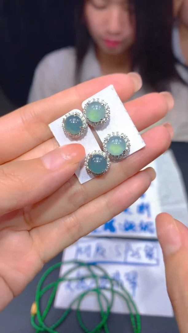 【闪购商品】定制翡翠未镶嵌18多样性发货（发其一）