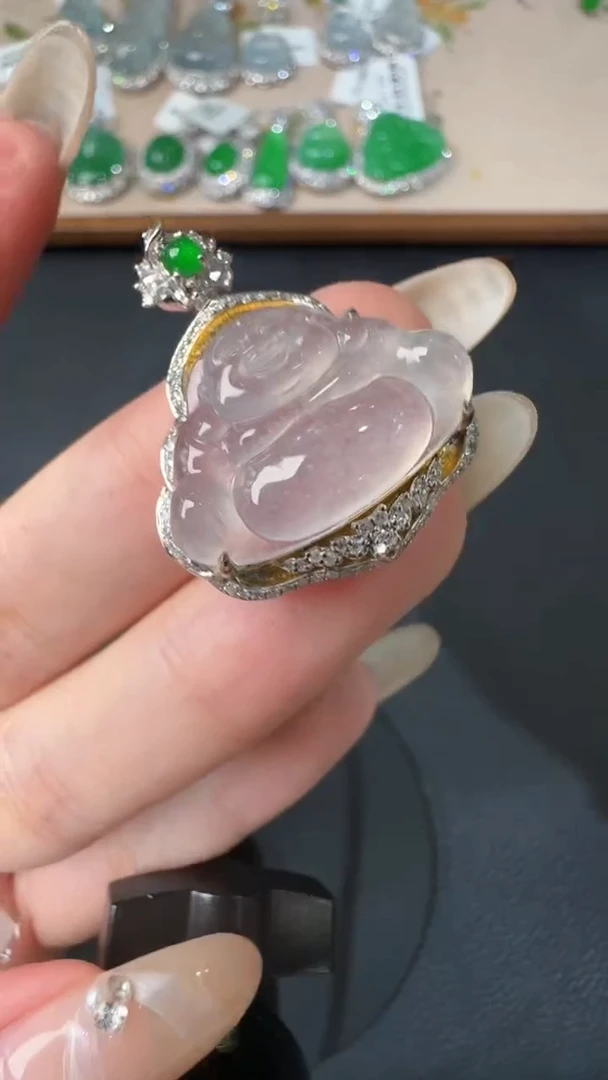【闪购商品】翡翠吊坠(不含链)18K金镶嵌37