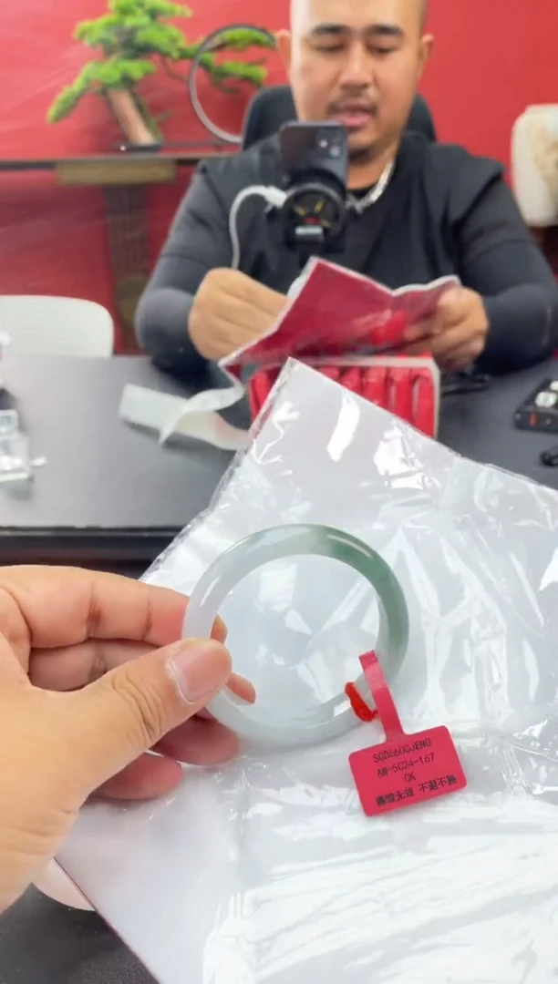 未镶嵌手镯翡翠翡翠手镯7