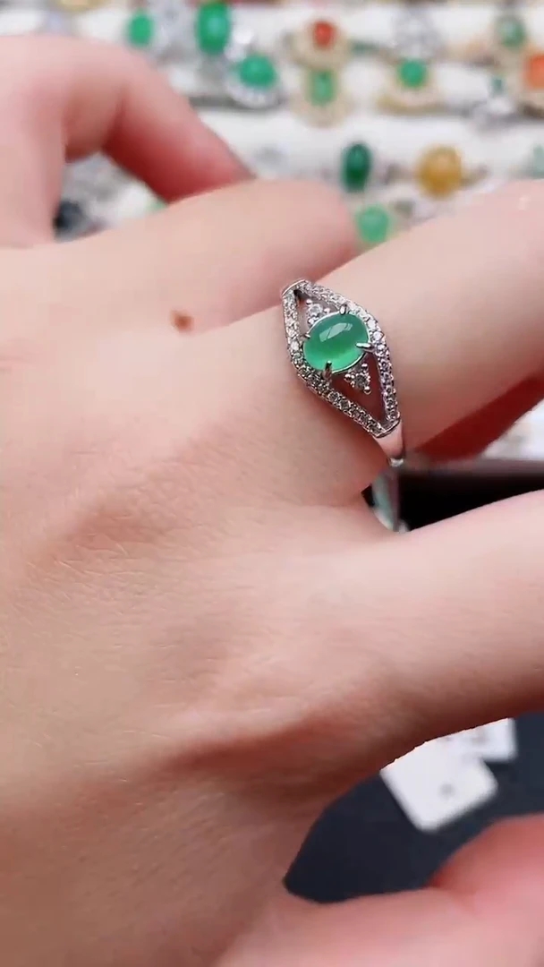 银S925镶嵌戒指翡翠88