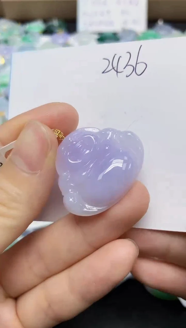 翡翠18K金镶嵌颈饰天然缅甸翡翠A货