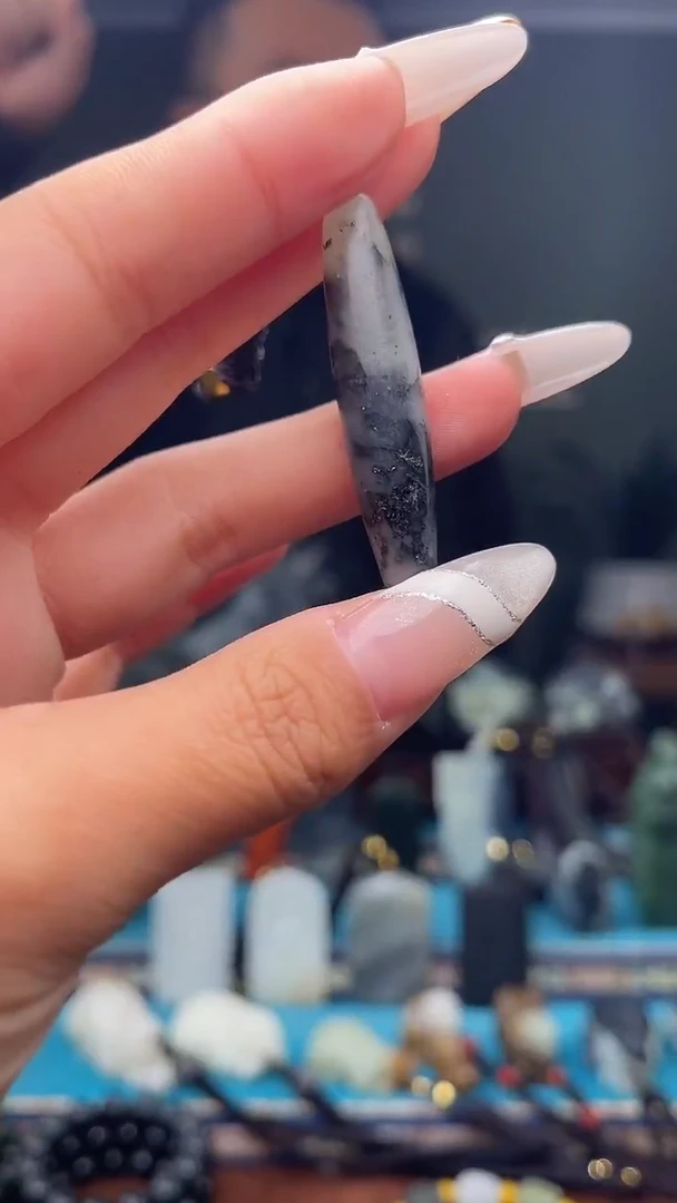 未镶嵌和田玉挂件1