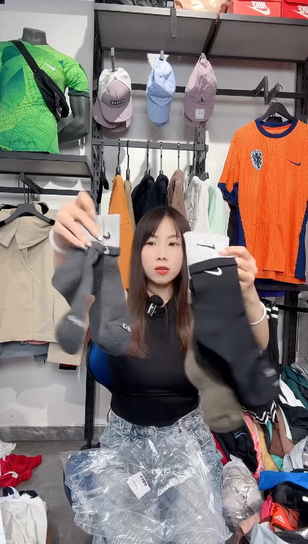 1255  编码 耐克卫衣服饰过款为准 尺码