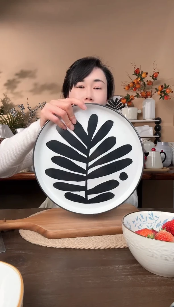 【闪购商品】瓷片10.8英寸叶子大盘微瑕