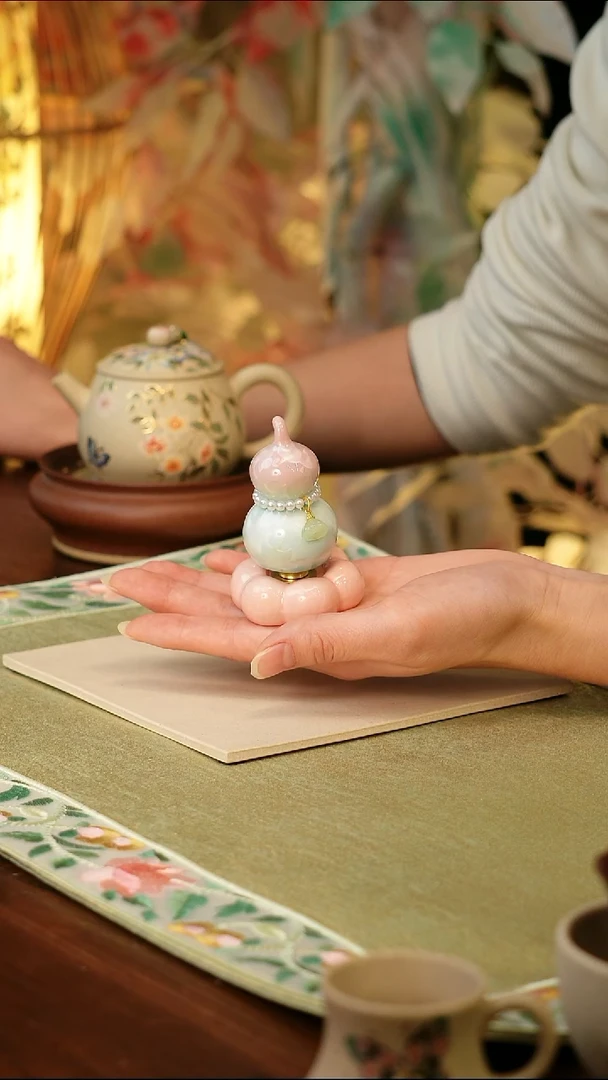 宜兴原矿手工紫砂壶