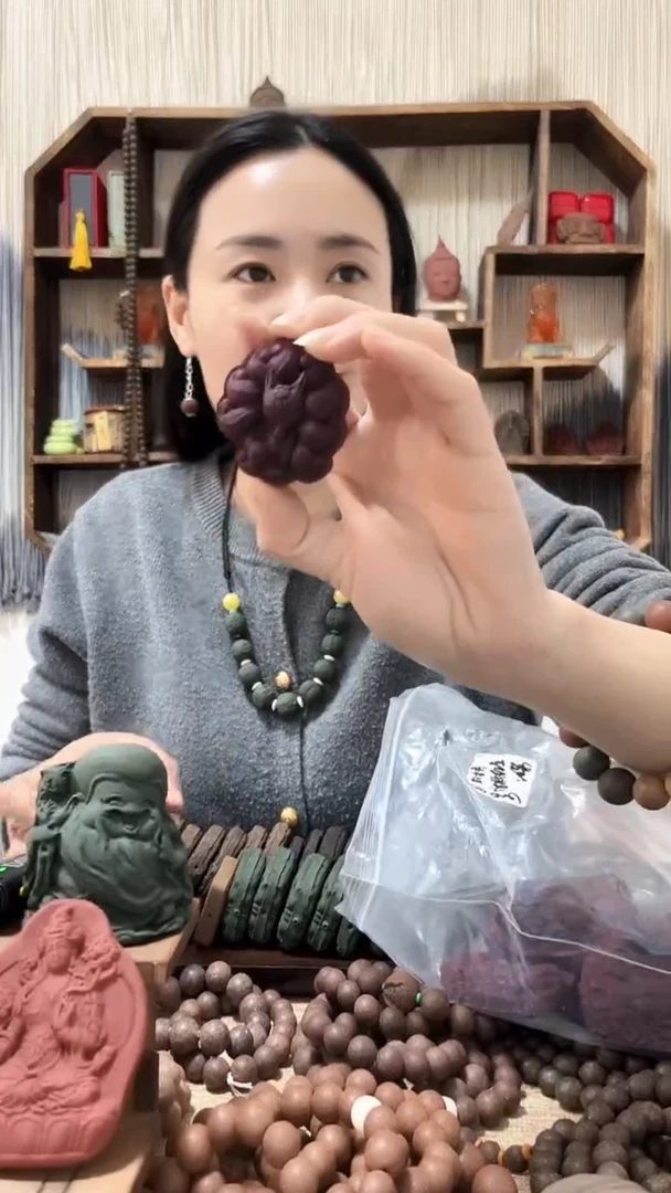 【闪购商品】泥塑玫瑰香方凤九微瑕