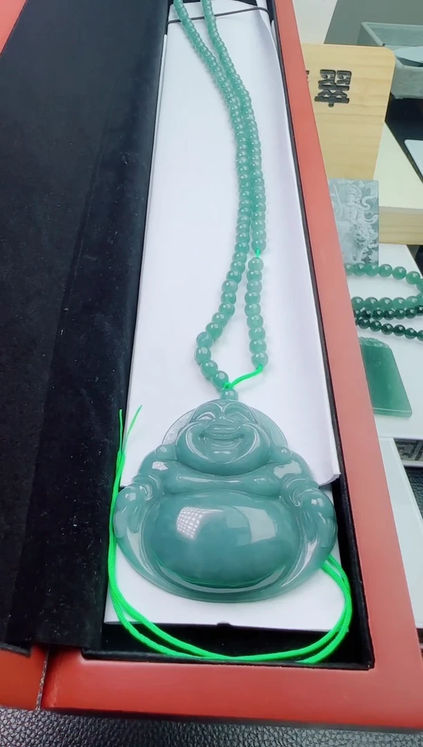 颈饰未镶嵌翡翠天然A货翡翠 多样性发其一