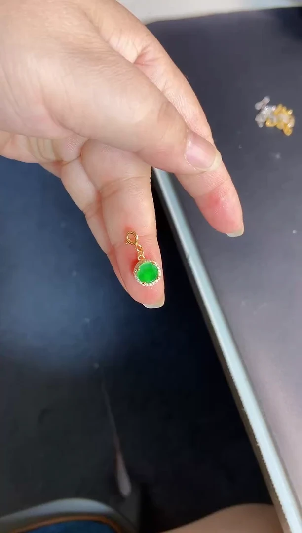 吊坠(不含链)银S925镶嵌翡翠1