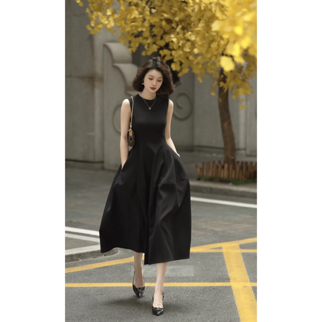 彩彩家【仙本那】夏季日常高级感黑色气质优雅收腰气质修身款连衣裙