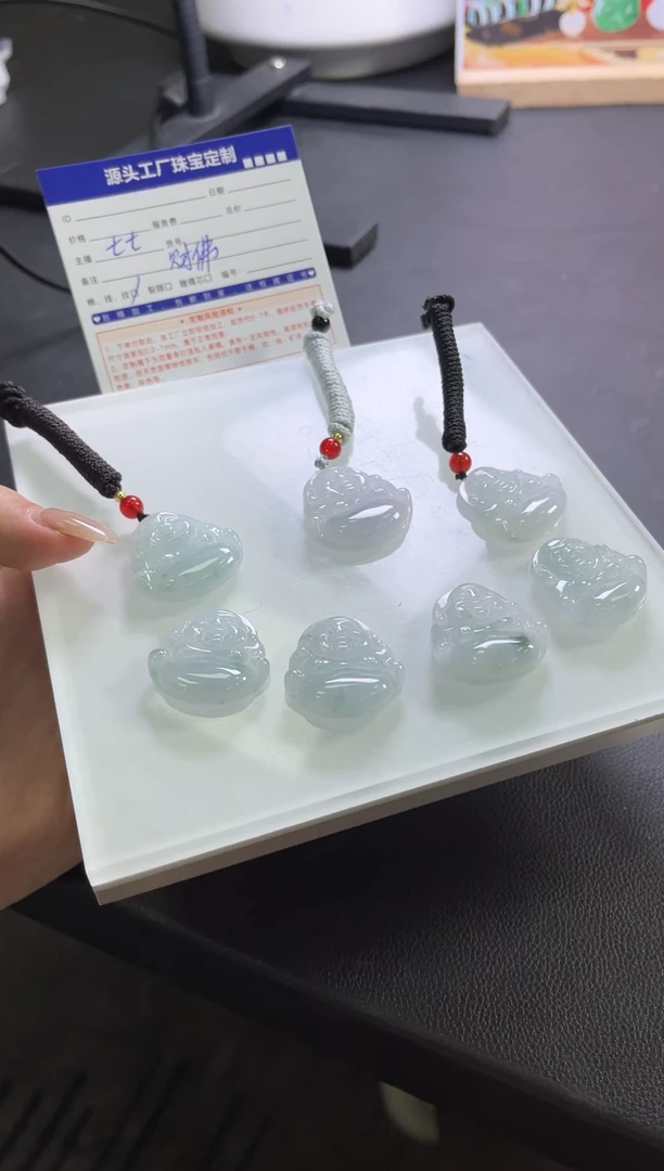 【闪购商品】翡翠颈饰未镶嵌财佛多样性/发一件（赠绳）