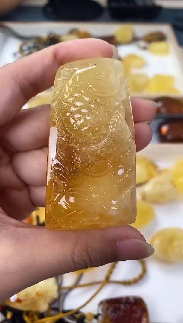 未镶嵌琥珀裸石天然琥珀蜜蜡