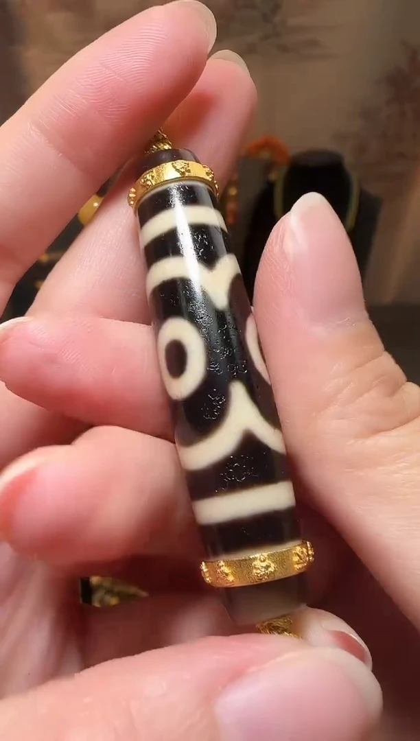 【闪购商品】玛瑙吊坠18K金镶嵌吊坠