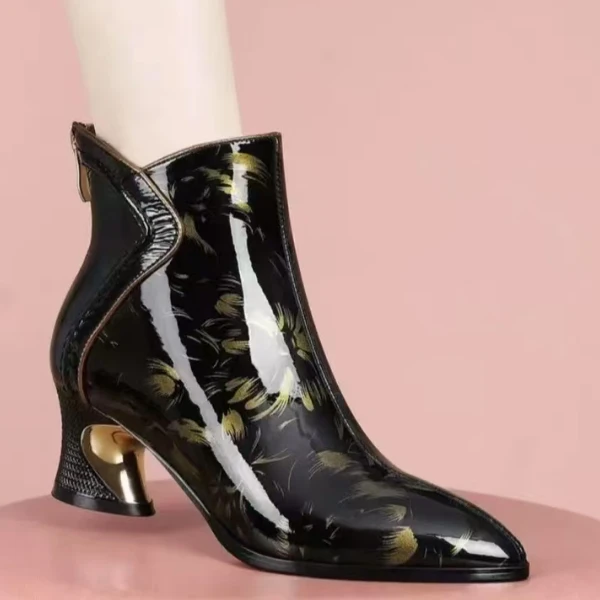 2皮面可软化皮质多层胶粘防水工艺短靴尖头气质舒适女靴HY3532