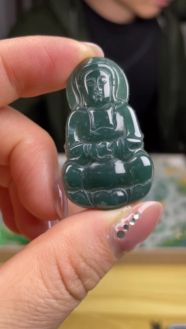 吊坠(赠链)银S925镶嵌翡翠YT102观音长