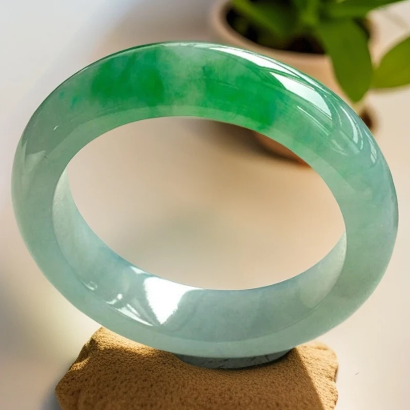 【官方甄选】高货冰透女王精美美镯