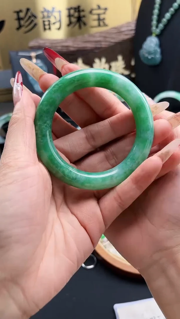 【闪购商品】翡翠手镯未镶嵌翡翠手镯