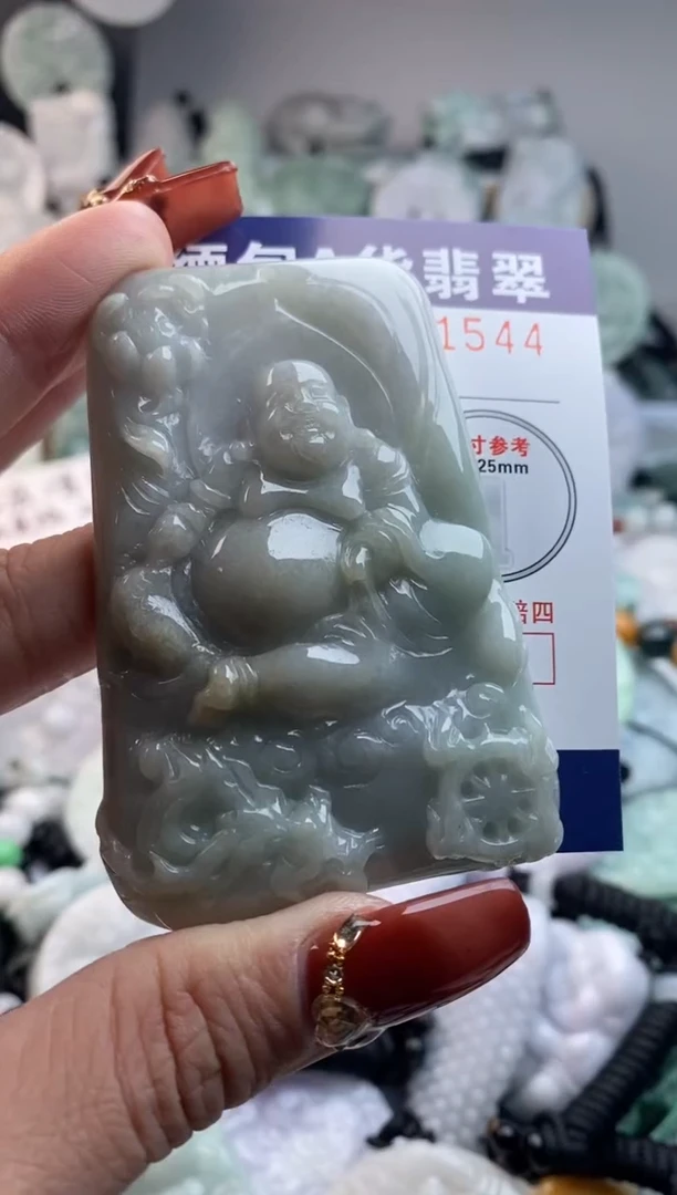 【闪购商品】翡翠吊坠(不含链)未镶嵌1