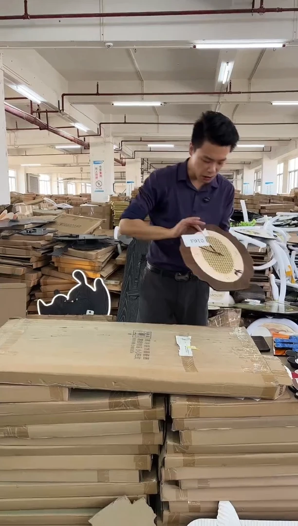 横款孤品果果微瑕闪购F910