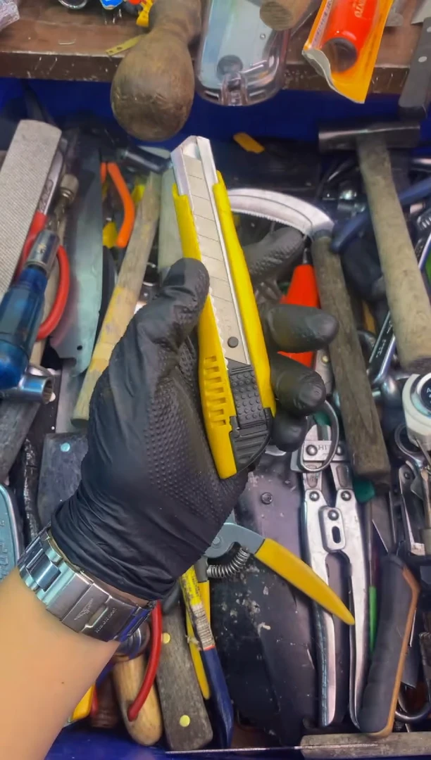 飞*可乐日本工具仓库闪购链接