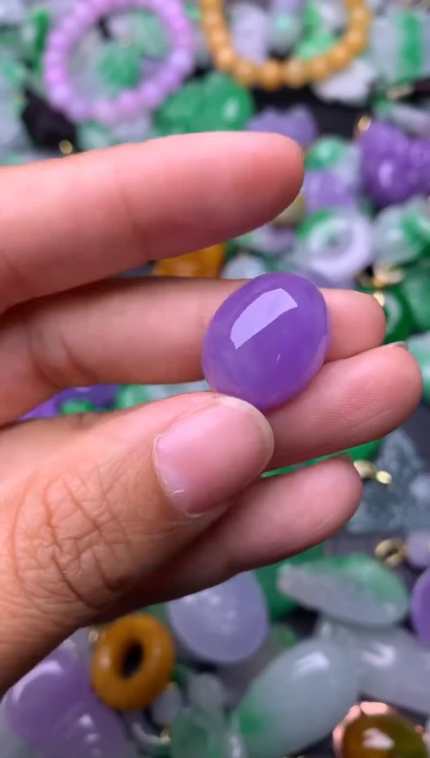 颈饰未镶嵌翡翠缅甸翡翠吊坠