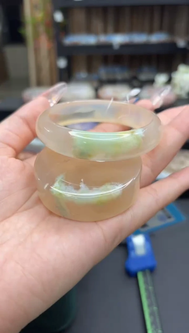 未镶嵌手镯石英质玉27(55圈赠送镯心)