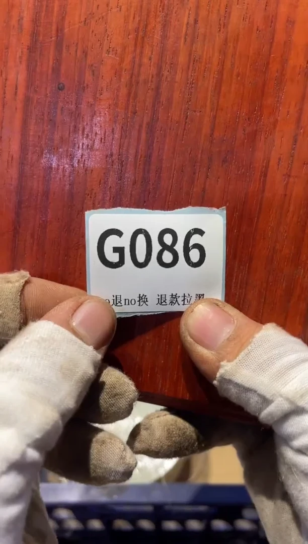 瓷片依****空表弟直播链接火爆火爆