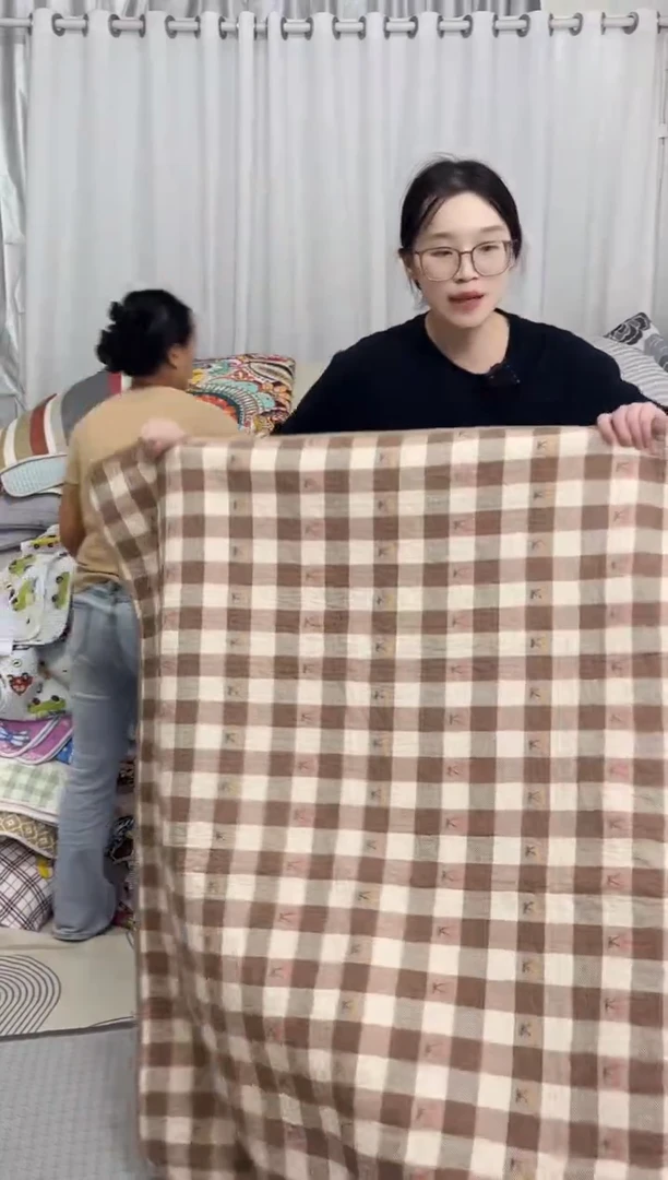棉200*220深棕樱桃