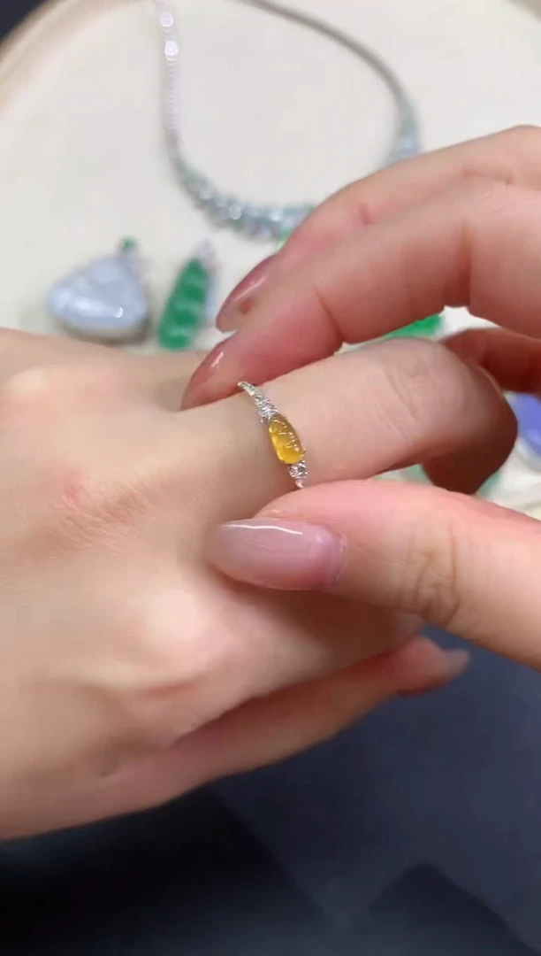 18K金镶嵌戒指翡翠A109|3980