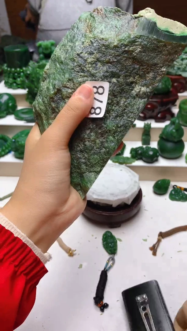未镶嵌和田玉（碧玉）珠宝半成品1