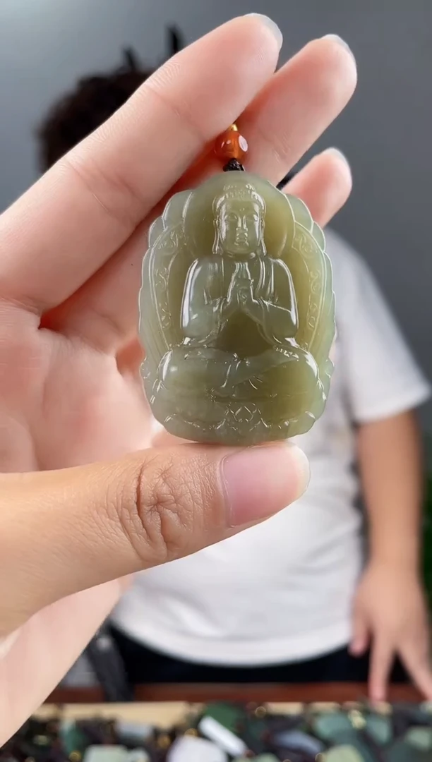 和田玉未镶嵌颈饰拍一发一，多样性发货
