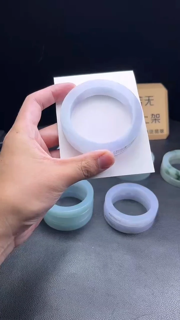 未镶嵌手镯定制翡翠火*凰定制