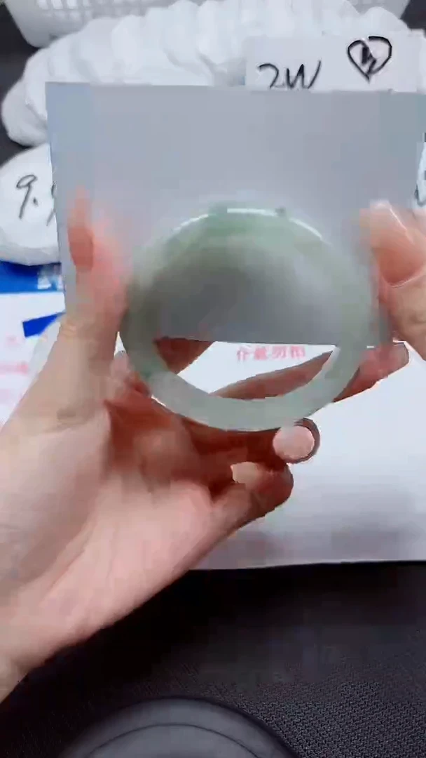 石英质玉手镯未镶嵌A190-56.57
