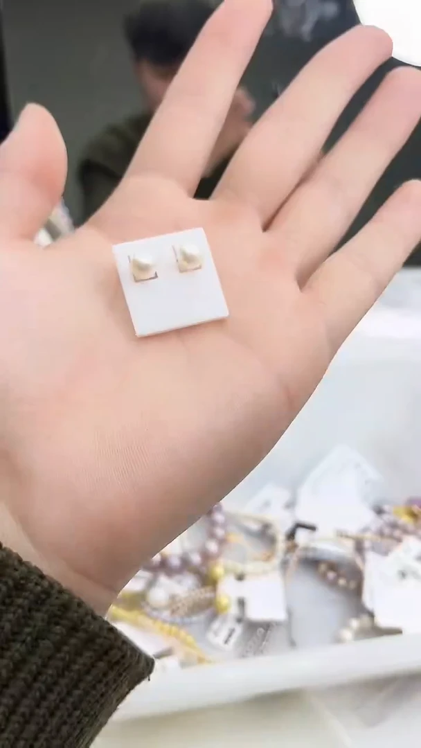 未镶嵌耳饰淡水珍珠白色系耳饰