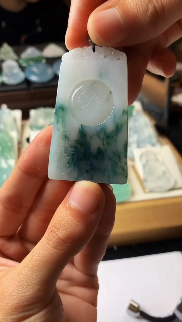 未镶嵌定制翡翠4092毛货不退不换