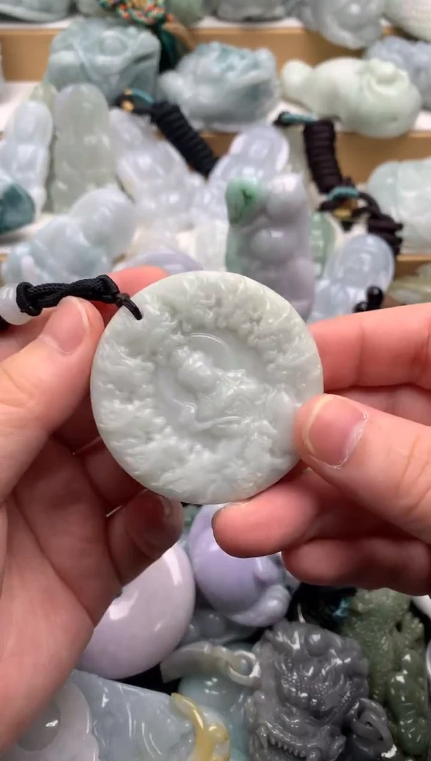 吊坠(不含链)未镶嵌翡翠1