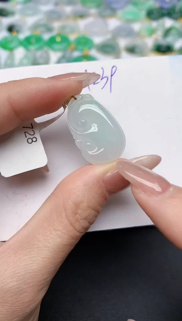 颈饰未镶嵌翡翠天然缅甸A货翡翠百元以上9元证书费自理