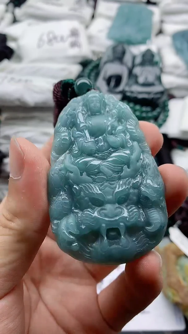 翡翠未镶嵌颈饰88888888