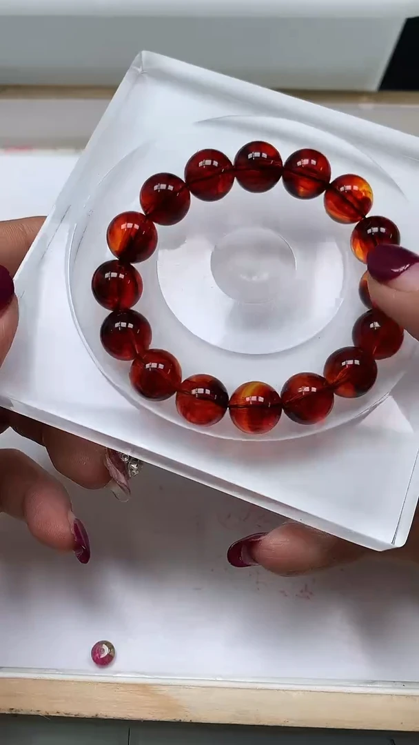 裸石血珀未镶嵌M114 血 珀12mm6个8.8元