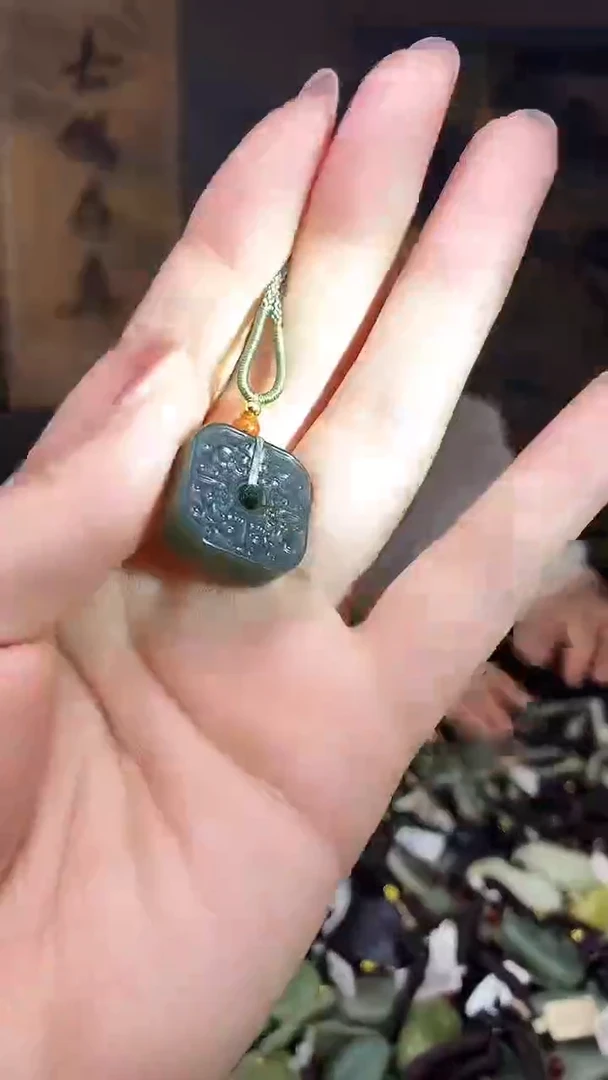 颈饰未镶嵌和田玉多样性发货，拍一发一