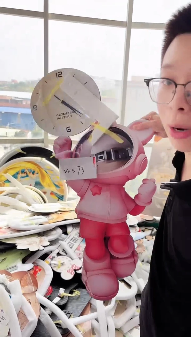 竖款孤品微瑕果果闪购W573