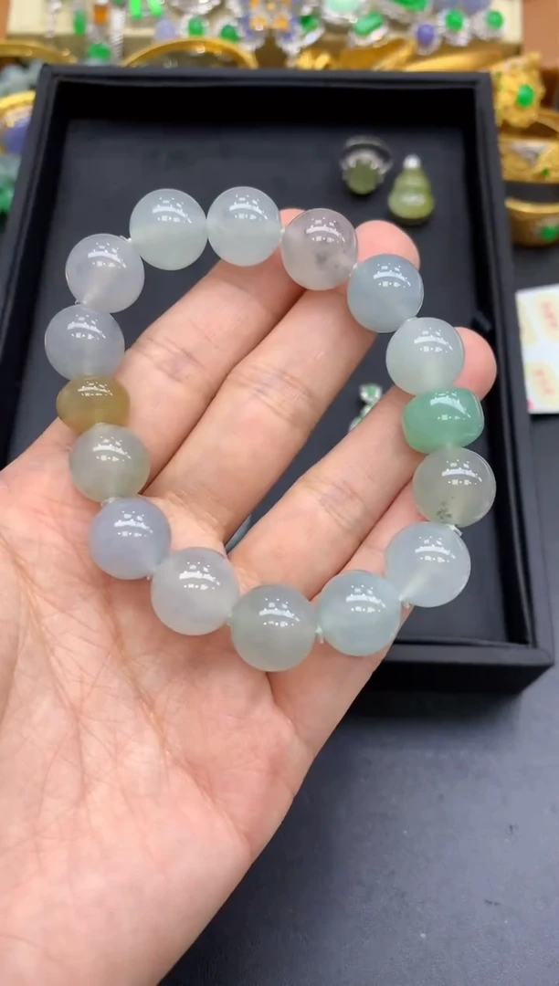未镶嵌手串翡翠630-中国好珍宝