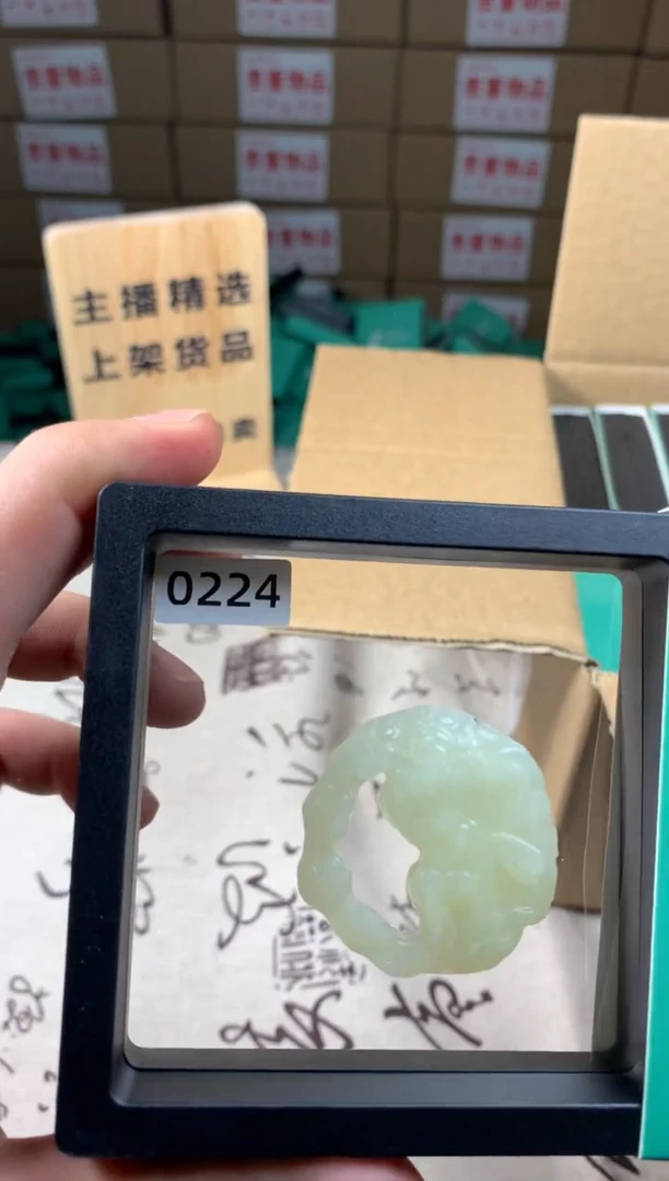 合金蛇纹石玉颈饰岫玉吊坠 天然岫玉 男女同款 带绳 无盒