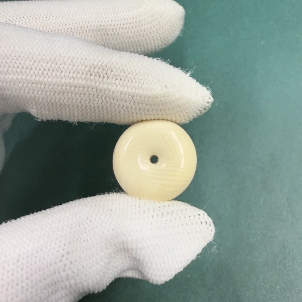 B6336天然猛犸牙平安扣 支持鉴定 假一罚四