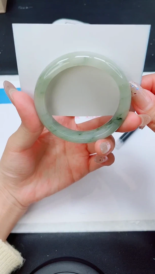 未镶嵌手镯石英质玉A15-58.5