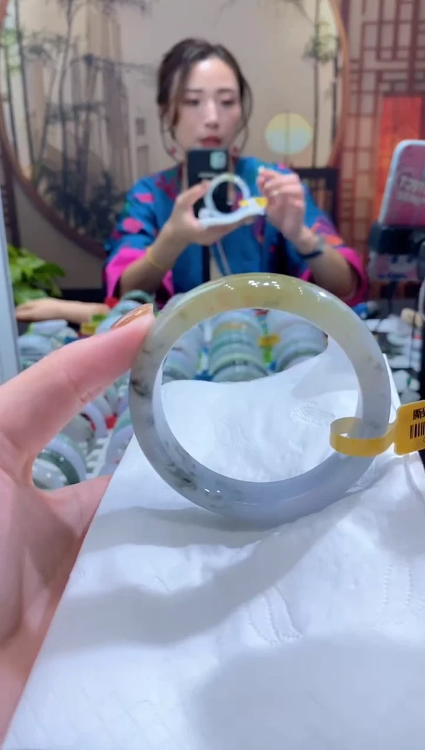 未镶嵌手镯翡翠000074997