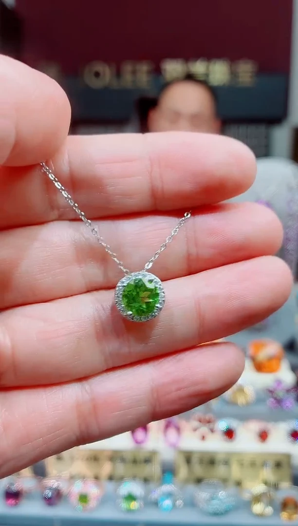 银S925镶嵌吊坠橄榄石卡**王橄榄石吊坠