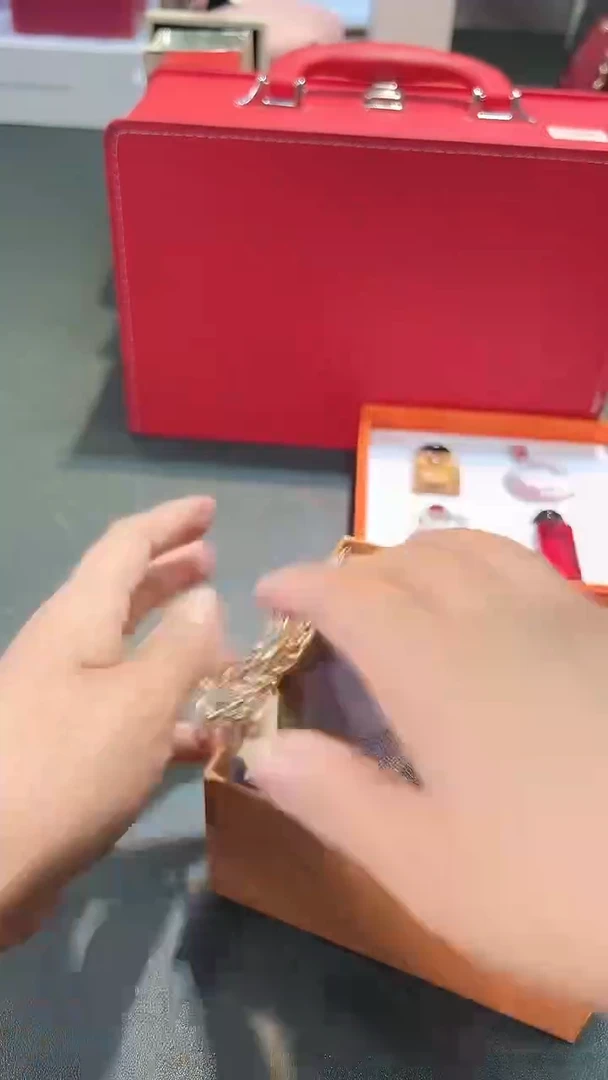 瓷片 全场正品,一件不留@@1