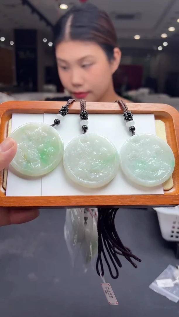 颈饰未镶嵌翡翠16390天然翡翠A货【花开富贵】多样性发一个